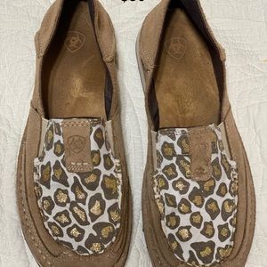 Slip on - great condition